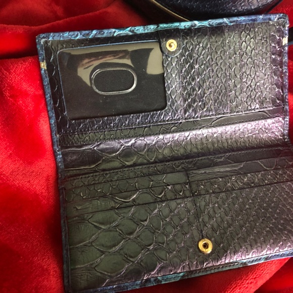 Brahmin leather handbag and matching wallet - Picture 5 of 6